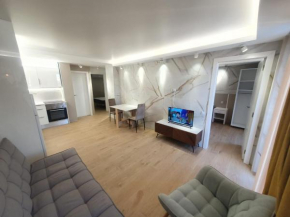 SALOU ,APARTAMENTO CON PISCINA.